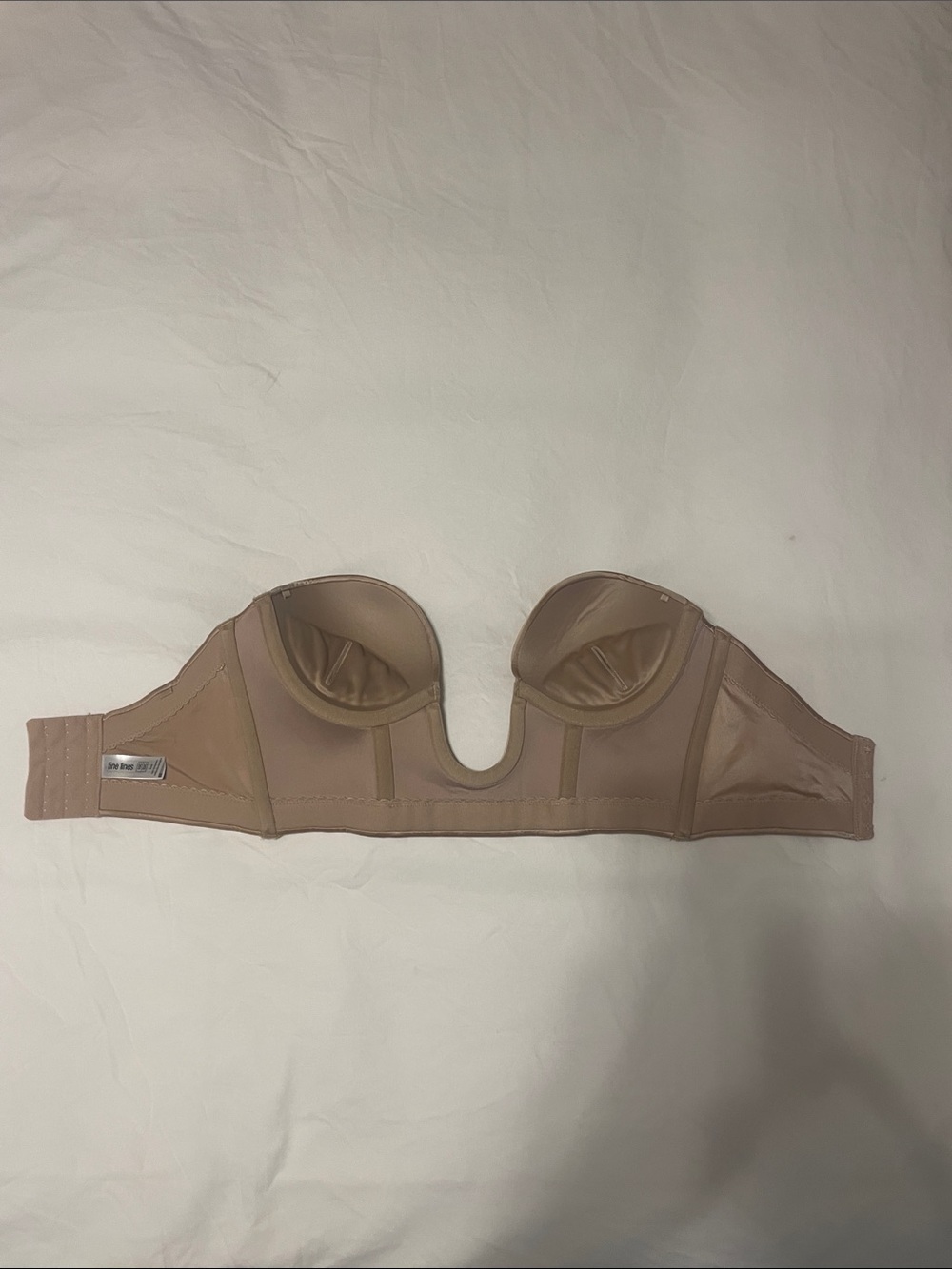 Finelines Refined Strapless Plunge Bustier - Nude
 Bra - Nude | size 32 C - Picture 4 of 9